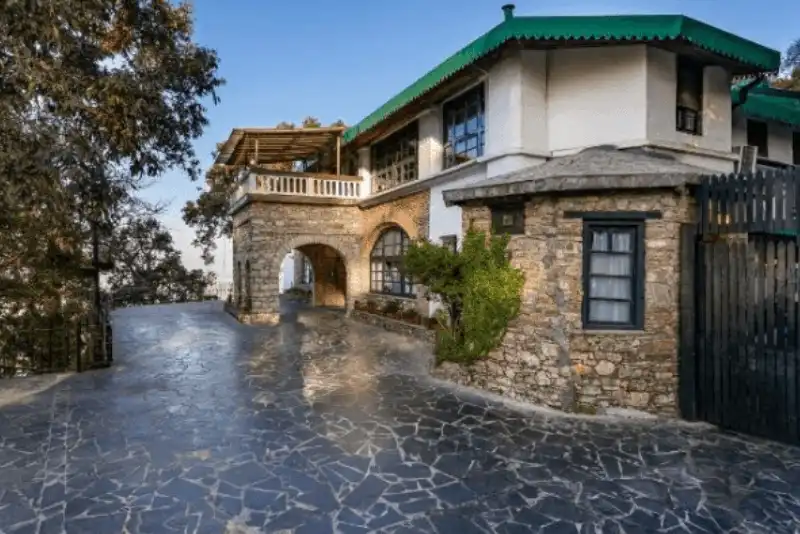 Landour - Colonial Charm